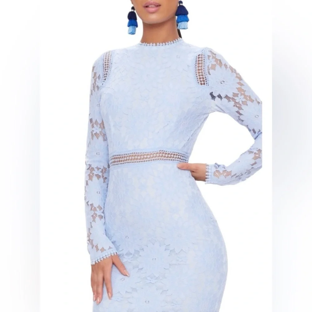 Elegant Light Blue Lace Dress - Picture 3 of 8